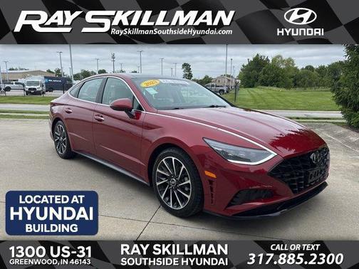 Ultimate Red 2023 Hyundai SONATA Limited
