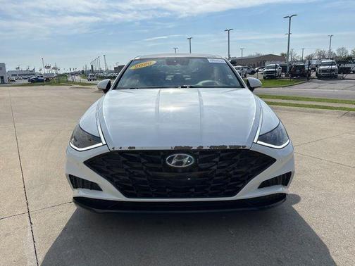 Quartz White 2020 Hyundai SONATA Limited
