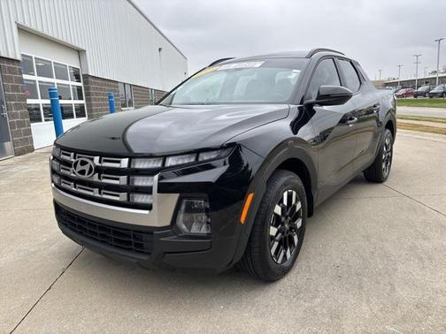 2025 Hyundai SANTA CRUZ SEL Activity