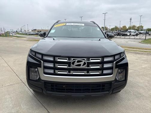 2025 Hyundai SANTA CRUZ SEL Activity