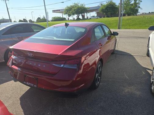 Ultimate Red 2023 Hyundai ELANTRA SEL