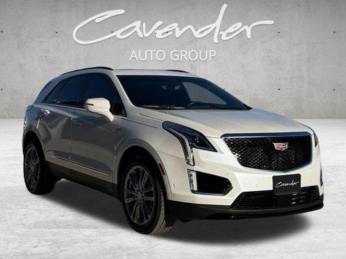 2025 Cadillac XT5 Sport