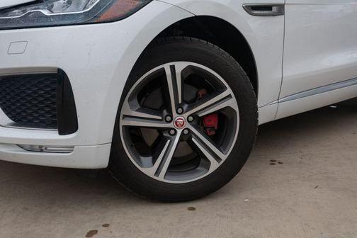 2018 Jaguar F-PACE S