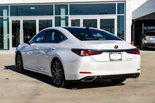 2024 Lexus ES 350 Base