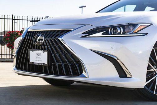 2024 Lexus ES 350 Base