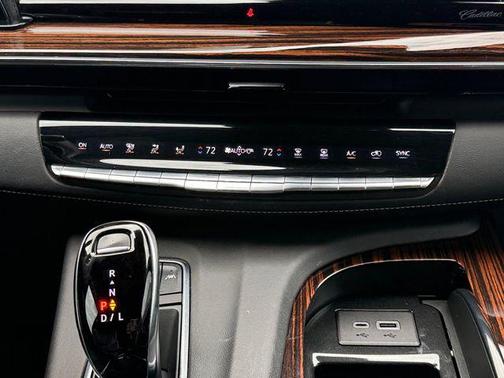 2021 Cadillac Escalade ESV Premium Luxury