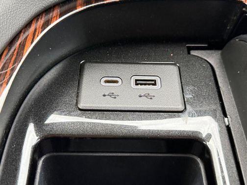 2021 Cadillac Escalade ESV Premium Luxury