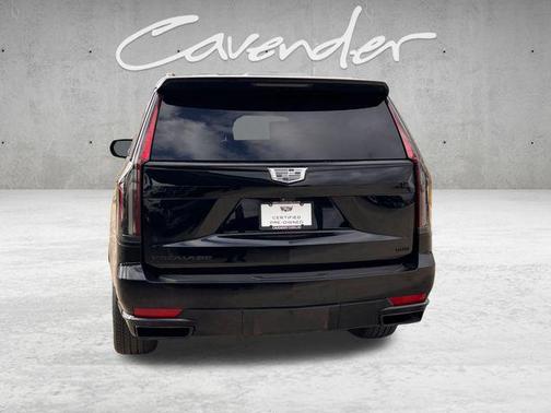 2023 Cadillac Escalade Sport