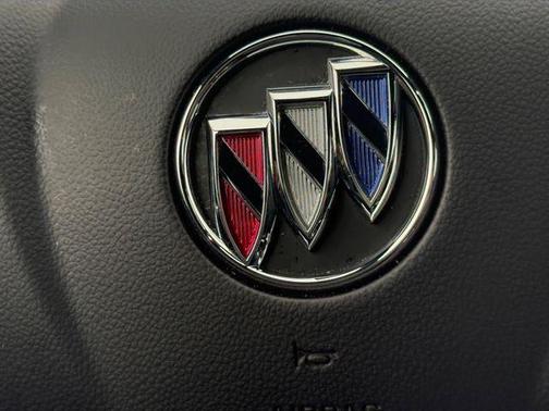 2023 Buick Enclave Essence FWD