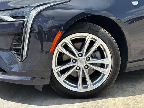2025 Cadillac CT4 Luxury RWD
