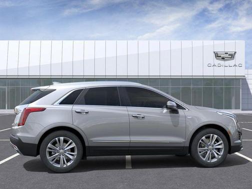 Argent Silver Metallic 2025 Cadillac XT5 Premium Luxury