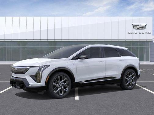Vibrant White Tricoat 2026 Cadillac OPTIQ Luxury
