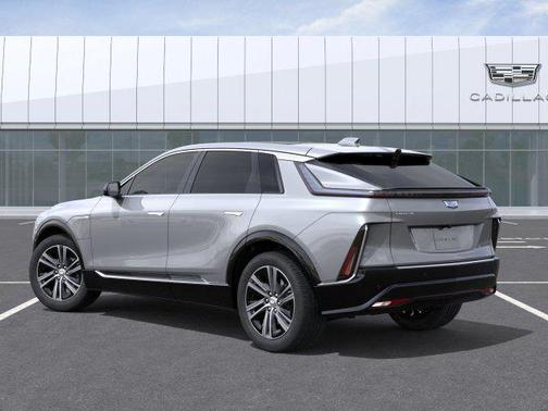 Argent Silver Metallic 2026 Cadillac LYRIQ Luxury