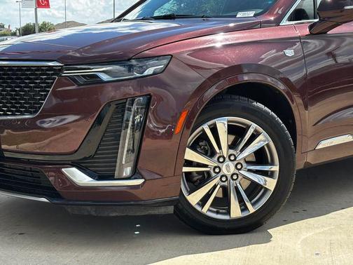 2023 Cadillac XT6 Premium Luxury FWD