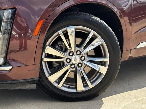2023 Cadillac XT6 Premium Luxury FWD