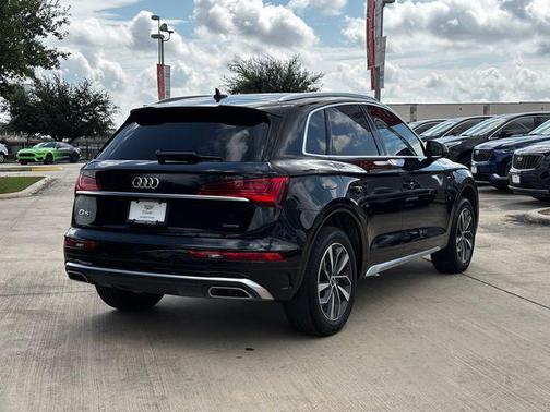 2024 Audi Q5 45 S line Premium Plus