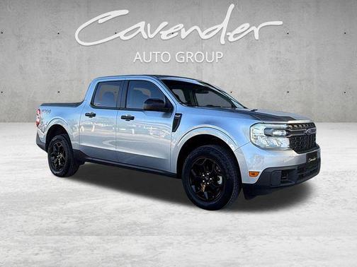 Iconic Silver Metallic 2024 Ford Maverick XLT