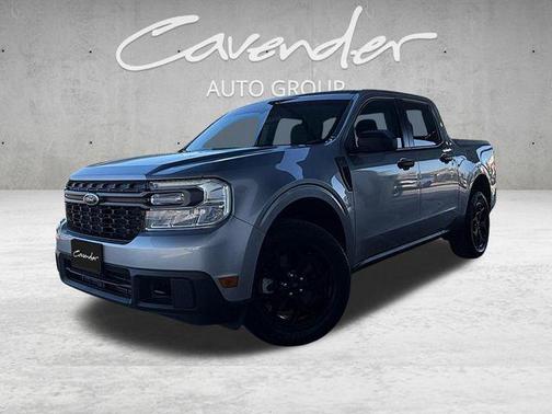 Iconic Silver Metallic 2024 Ford Maverick XLT