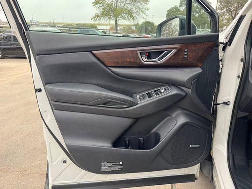Crystal White Pearl 2023 Subaru Ascent Touring 7-Passenger