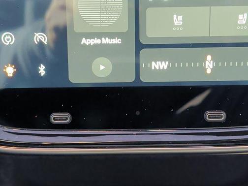 2024 Rivian R1S Adventure Quad Motor Large Pack