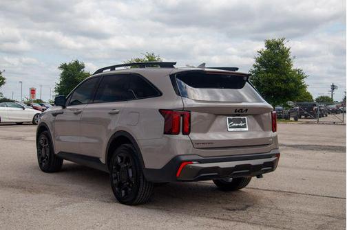 2025 Kia Sorento SX