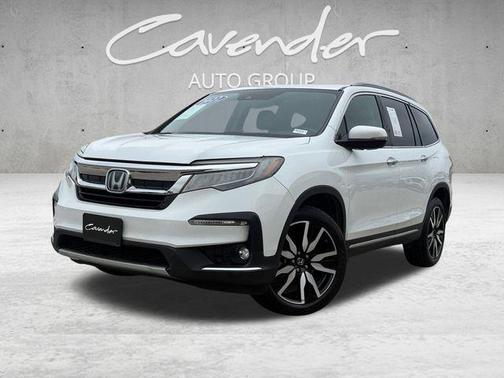 2022 Honda Pilot Touring 8-Passenger