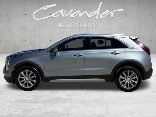 Argent Silver Metallic 2023 Cadillac XT4 Premium Luxury