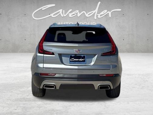 Argent Silver Metallic 2023 Cadillac XT4 Premium Luxury