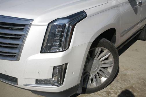 2017 Cadillac Escalade Platinum
