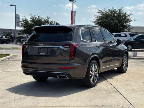 2020 Cadillac XT6 Premium Luxury FWD