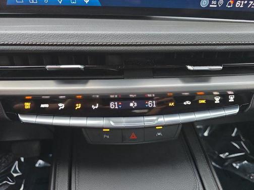 Stellar Black Metallic 2025 Cadillac XT4 Premium Luxury