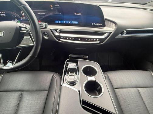 Stellar Black Metallic 2024 Cadillac LYRIQ Luxury