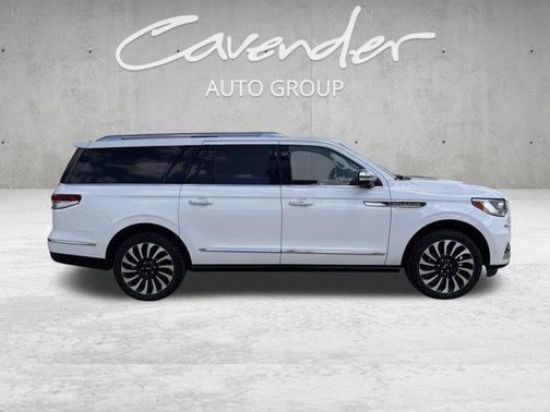 2023 Lincoln Navigator Black Label