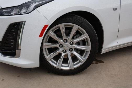 2024 Cadillac CT5 Luxury