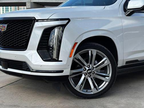 2025 Cadillac Escalade ESV Sport Platinum
