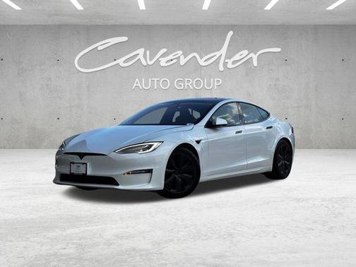 2022 Tesla Model S Base
