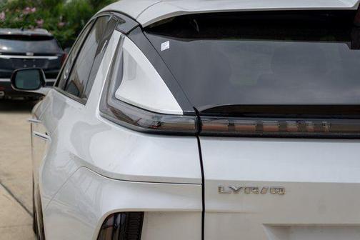 2024 Cadillac LYRIQ Sport w/1SJ