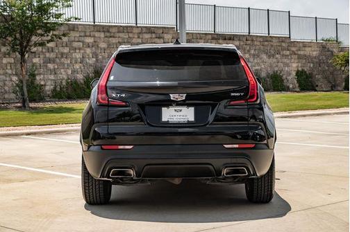 2022 Cadillac XT4 Luxury