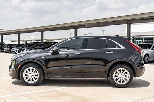 2022 Cadillac XT4 Luxury