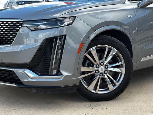 2023 Cadillac XT6 Premium Luxury FWD