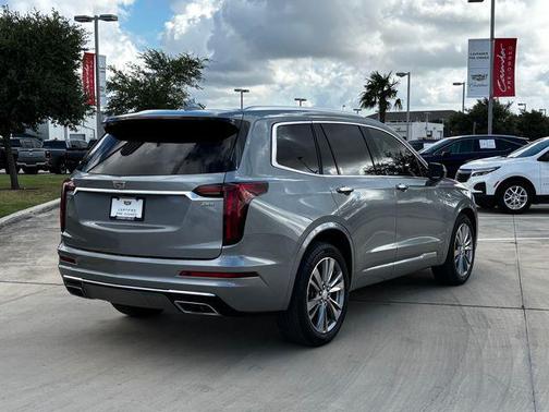 2023 Cadillac XT6 Premium Luxury FWD