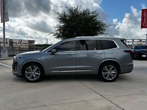 2023 Cadillac XT6 Premium Luxury FWD