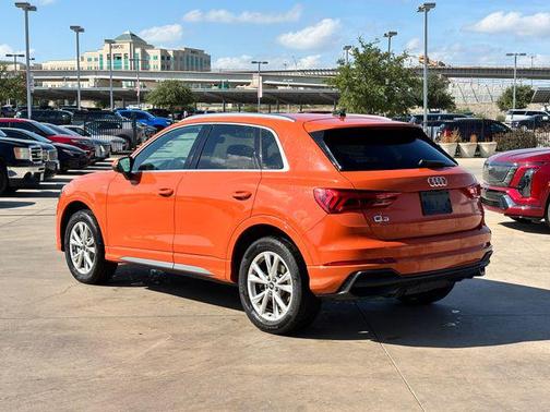 2024 Audi Q3 Premium 45 TFSI S line quattro Tiptronic