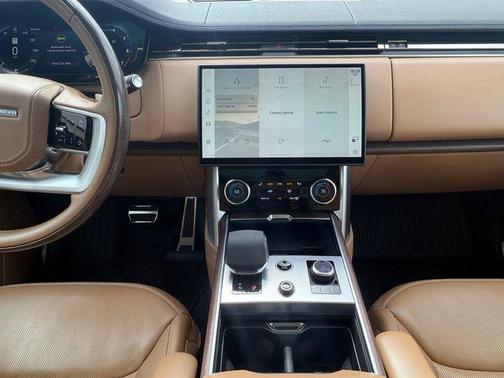 Gray 2023 Land Rover Range Rover P400 SE