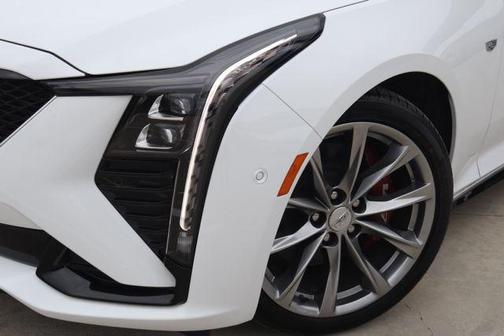 2025 Cadillac CT5 Sport