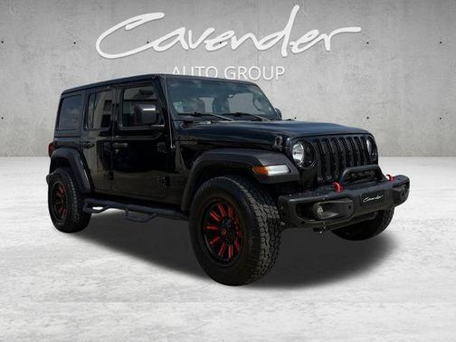 Black Clearcoat 2020 Jeep Wrangler Unlimited Sport Altitude