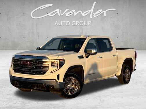 Summit White 2025 GMC Sierra 1500 SLT