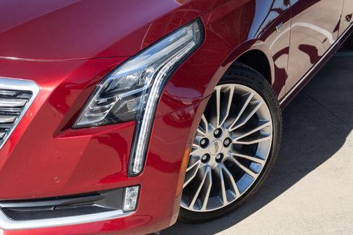 2018 Cadillac CT6 3.6L Luxury