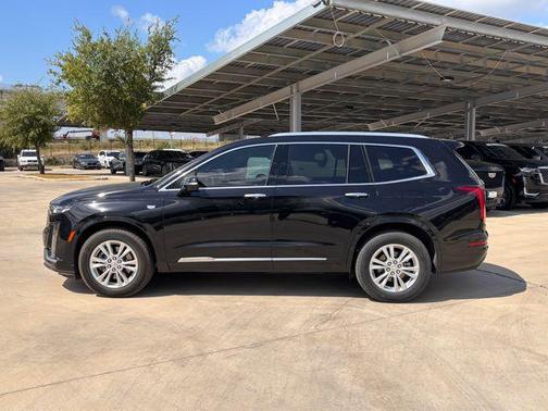 2024 Cadillac XT6 Luxury FWD