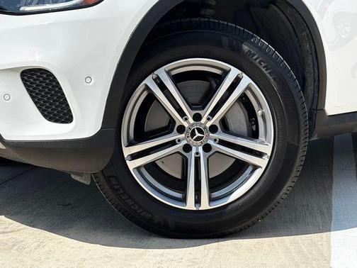 2022 Mercedes-Benz GLC 300 Base